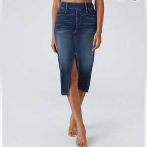 HALARA Magic High Waisted Bodycon Split StretchyKnit Denim Skirt. Size S. NWT.